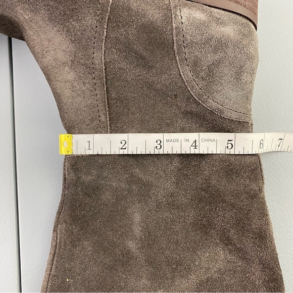 Lucky Brand - Women's Taupe Hanover Suede Riding Under Knee Boots - Size: 7.5M - Picture 9 of 11